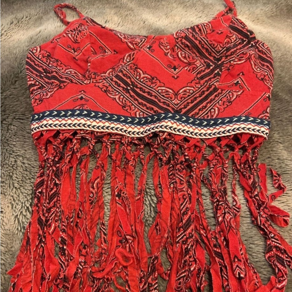 Xhilaration fringe crop